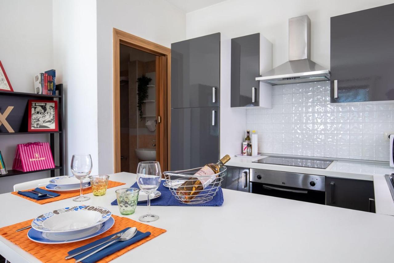 Romantico Open Space A 3Min Dalla Spiaggia - Homeunity Rimini Ngoại thất bức ảnh
