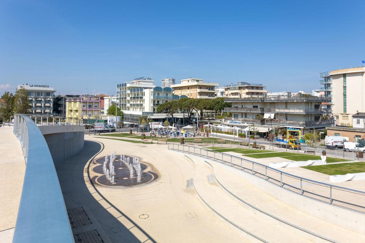 Romantico Open Space A 3Min Dalla Spiaggia - Homeunity Rimini Ngoại thất bức ảnh